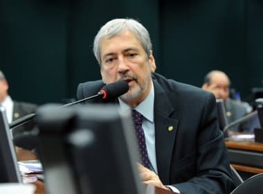 Após denúncia, oposição pede afastamento de Graça e da diretoria da Petrobras