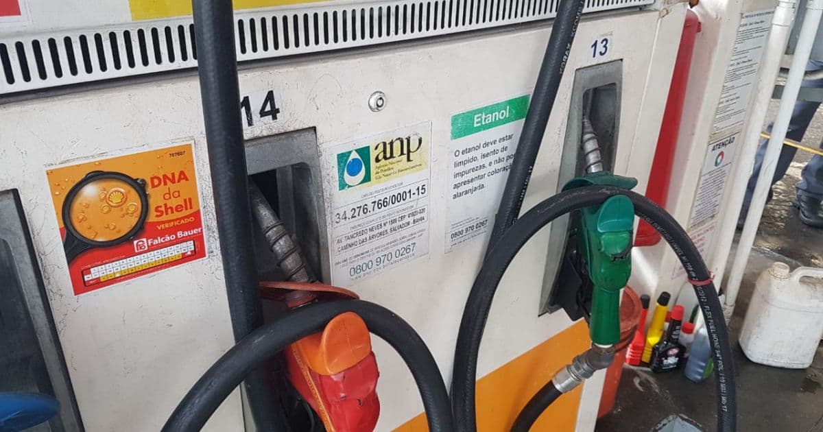 Decreto de Bolsonaro obriga postos a informar composição do preço de combustíveis