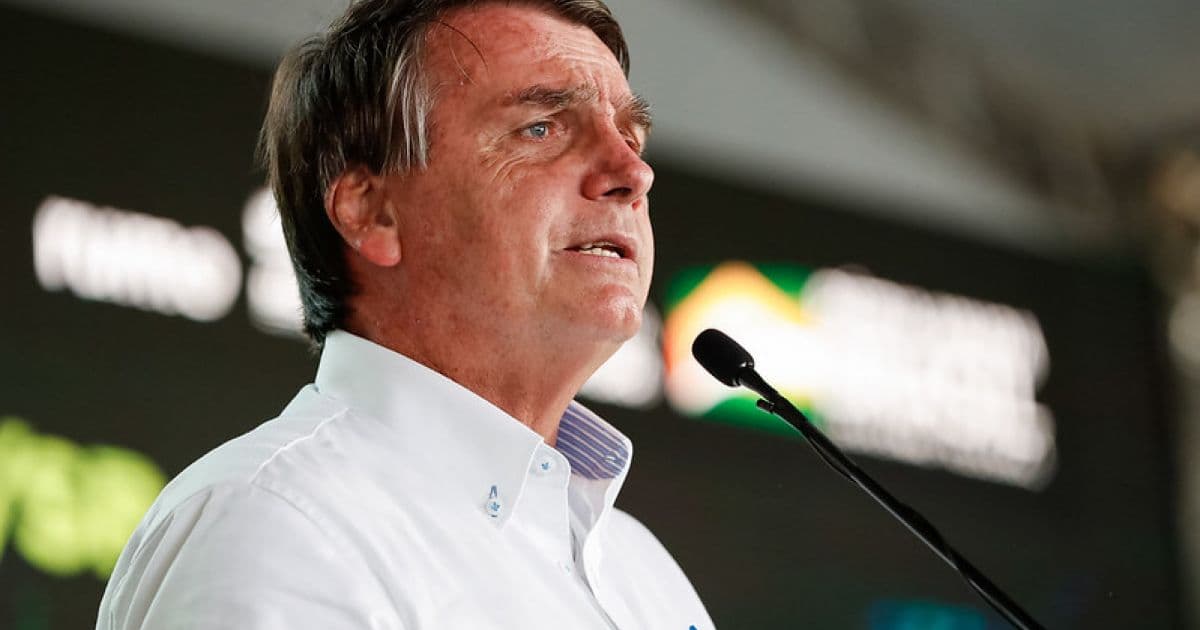 'Chega de frescura e mimimi, vão chorar até quando?', diz Bolsonaro sobre pandemia