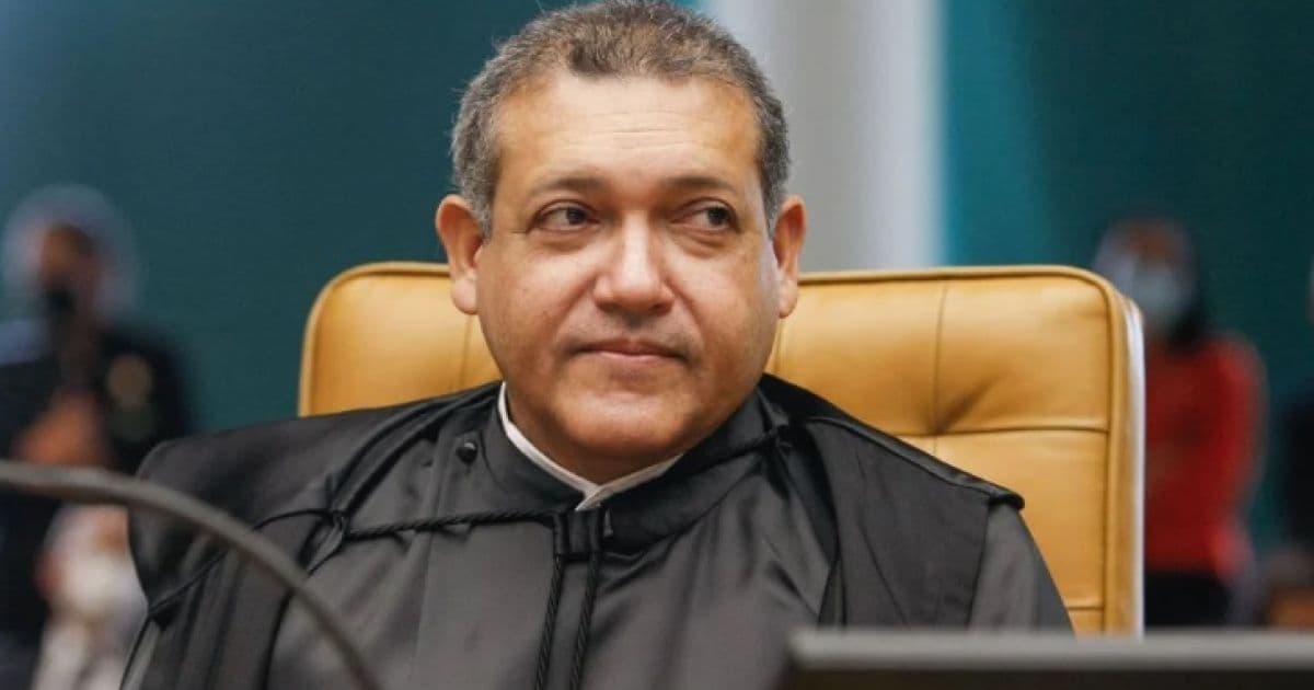 Ministro Kassio Nunes libera cultos e missas no país, em meio a medidas restritivas da Covid