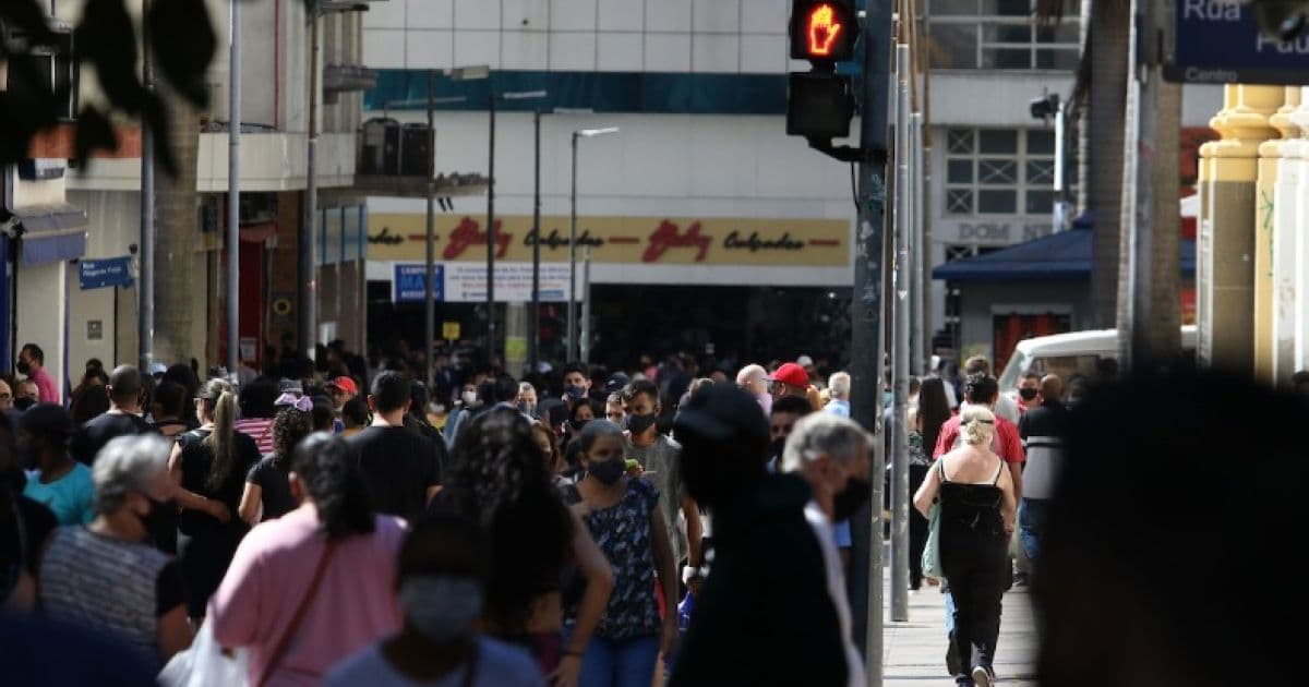 São Paulo chega a 100 mil mortos por Covid, com vírus que se espalha pelo interior