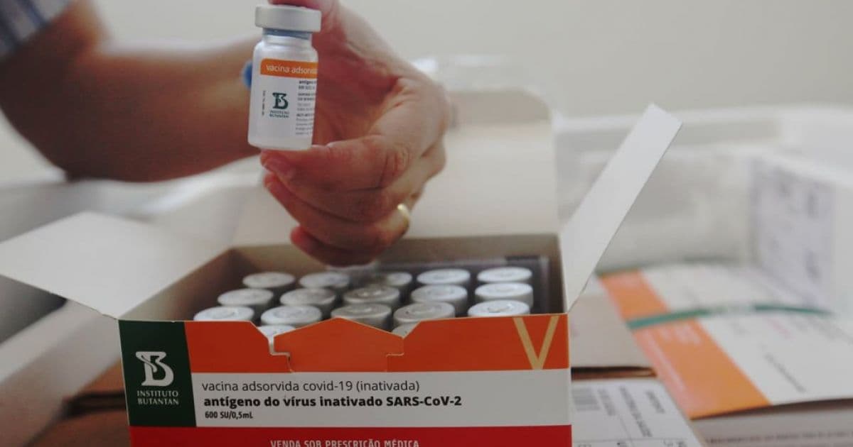 Produção de vacina está parada e ritmo da imunização pode cair, diz governo de SP