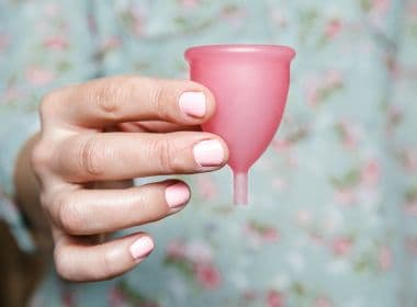 Vaginas viram alvo de produtos que vão de cosméticos a ovos de cristais