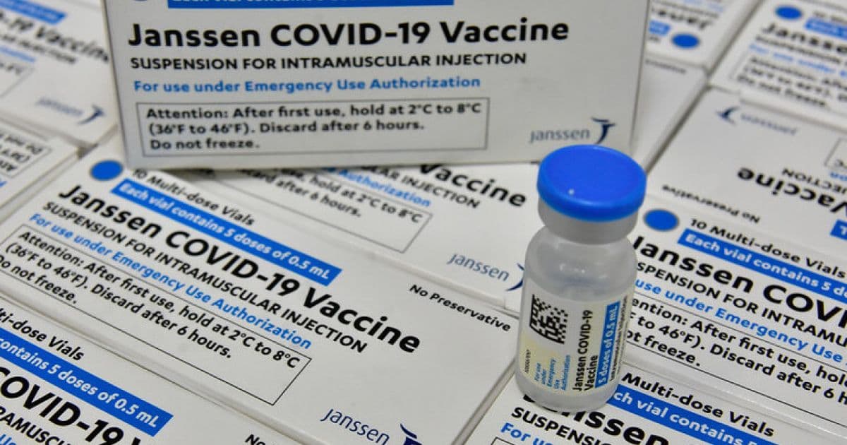 USP recruta voluntários de 12 a 17 anos para testar vacina da Janssen