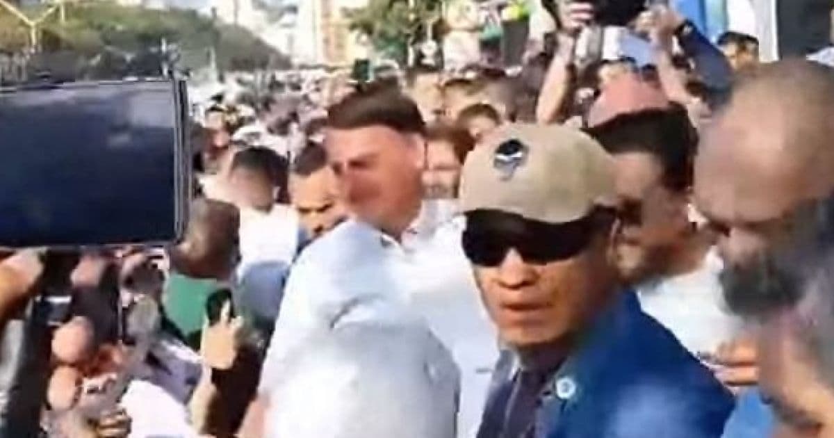 Bolsonaro evoca 'guerra do bem contra o mal' em discurso na Marcha para Jesus