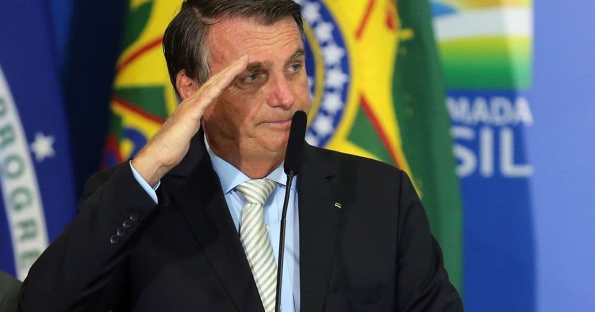 Evento pró-armas vira palco de campanha eleitoral para Bolsonaro