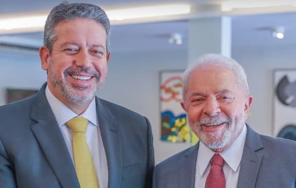 Imagem sobre Lira encaminha reeleição se deslocando de Bolsonaro e com série de gestos a Lula