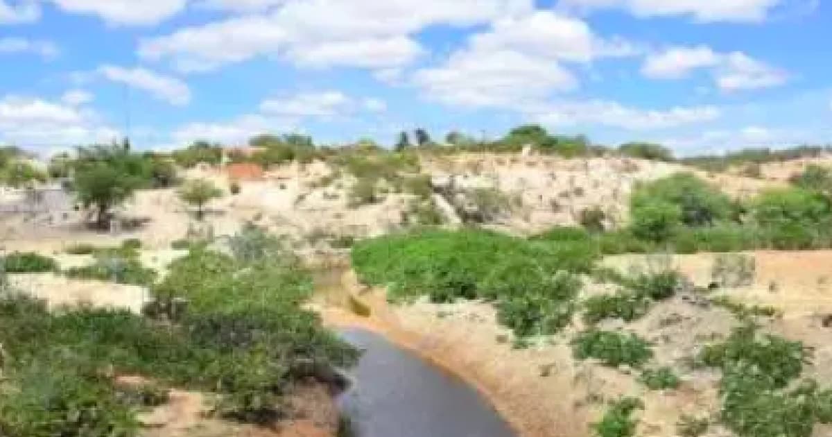 Rio Salitre, na Bahia, seca e ameaça sobrevivência de comunidades rurais