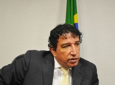 Magno Malta reitera apoio e diz que imprensa terá que engolir Bolsonaro