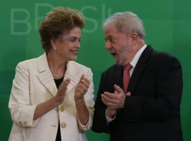 Em carta, Lula pede a Dilma que resista 'atacando e não se defendendo'