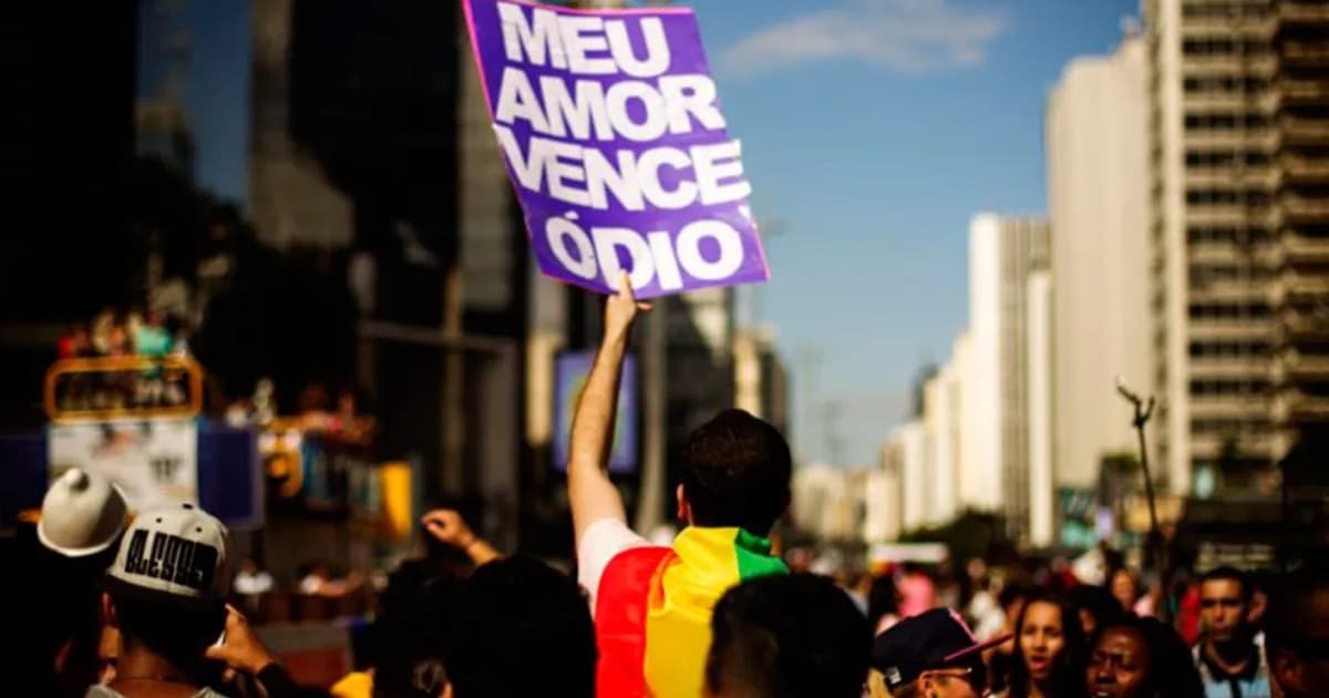 Brasil registra mais de 4 mil violações de direitos humanos contra trans em 2023