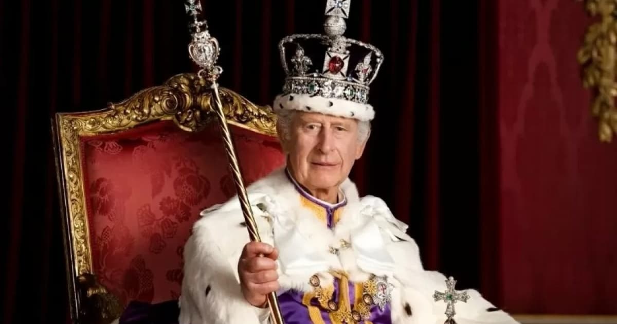 Rei Charles é visto deixando Castelo de Windsor após fake news sobre saúde