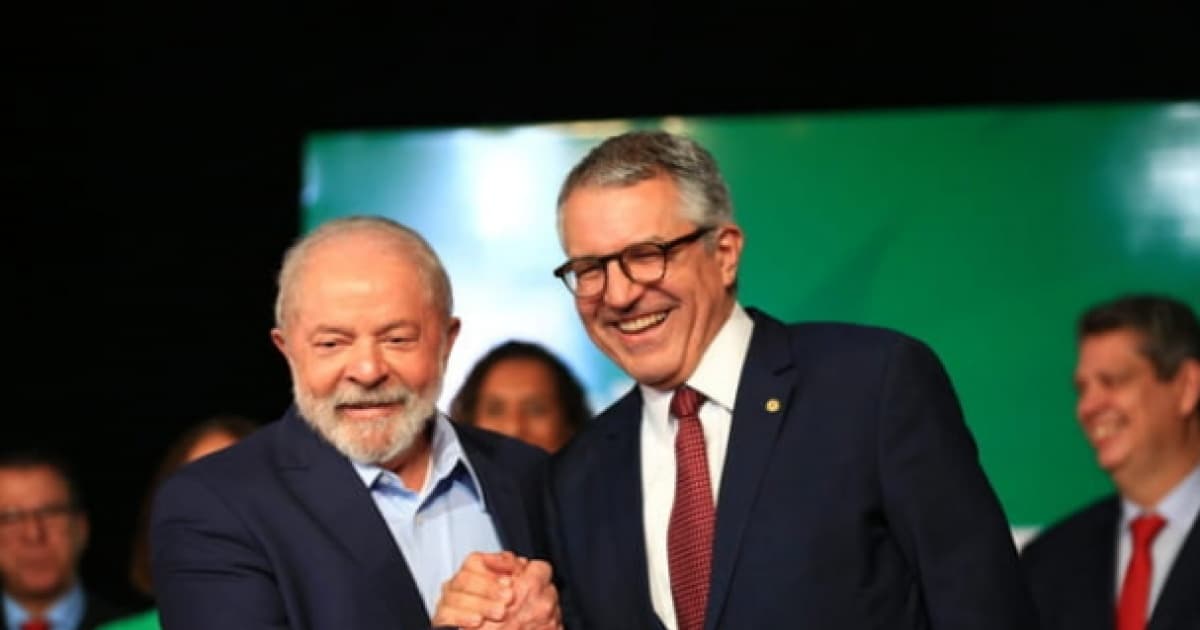 Centrão avalia impor derrota a Lula e tirar Padilha do caminho das emendas
