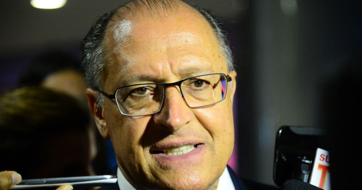 Justiça manda bloquear bens de Alckmin em ação sobre repasses da Odebrecht