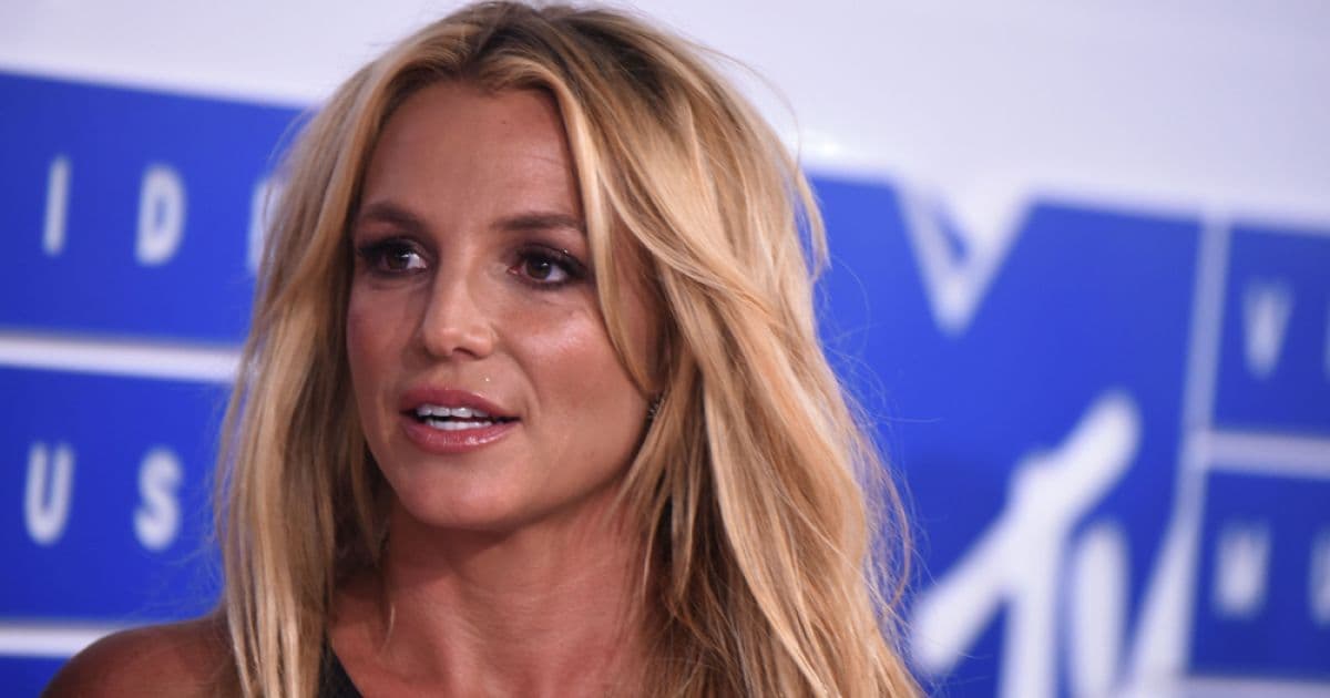 Britney Spears deve se aposentar dos palcos, afirma empresário da cantora