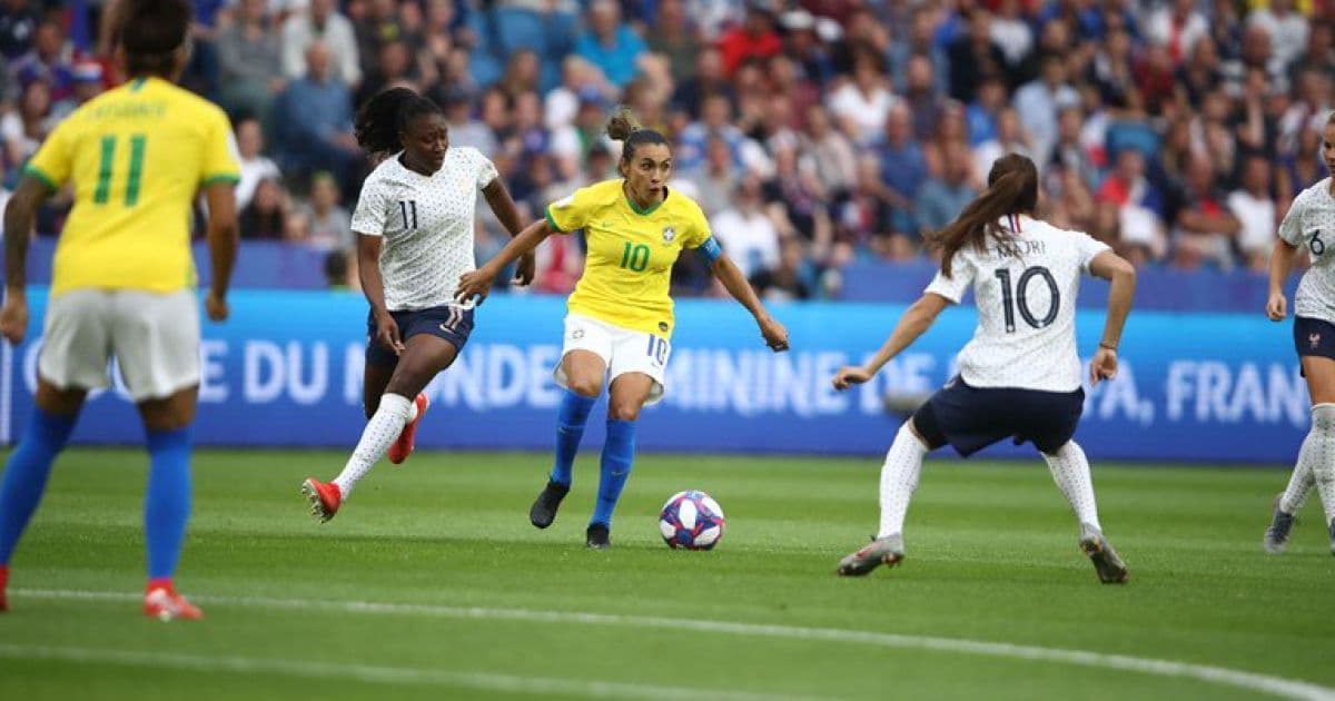 Brasil perde para a França e se despede da Copa do Mundo