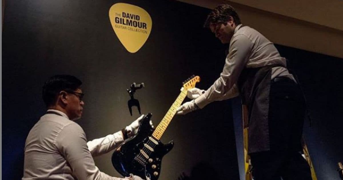 Guitarra de David Gilmour é leiloada por US$ 3,9 milhões e é a mais cara da história