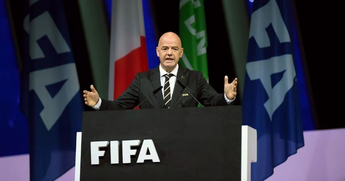 Novo Código da Fifa permite que árbitros terminem o jogo em caso de racismo