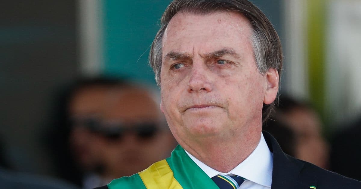 Bolsonaro diz que Petrobras não deve elevar o preço do combustível