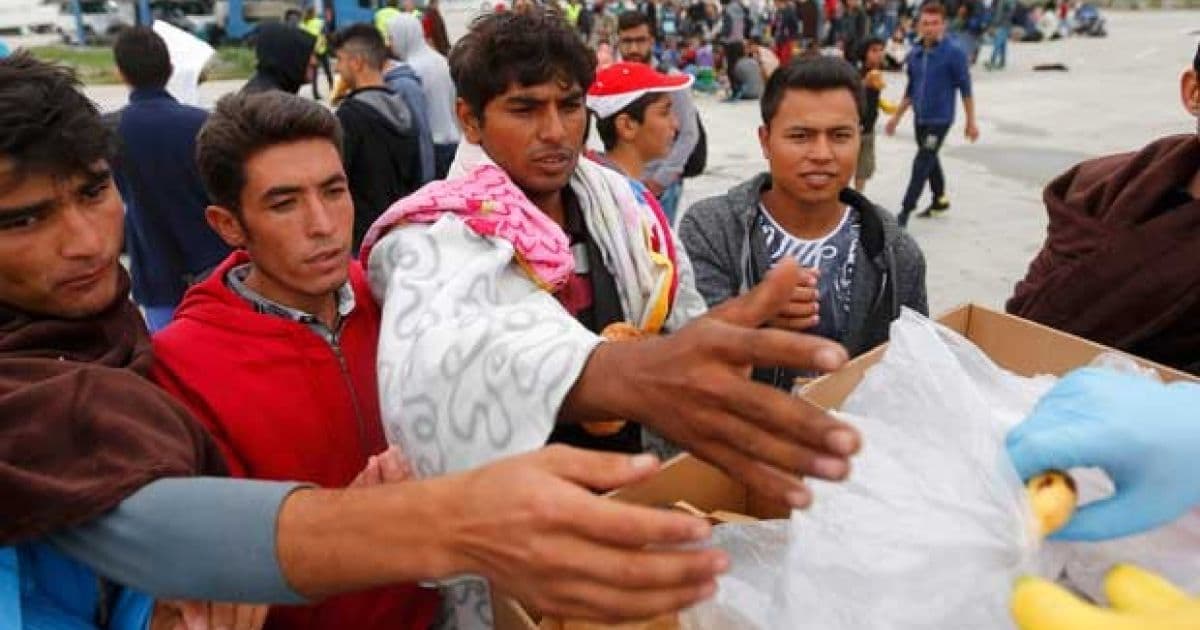'Todos estão arrumando as malas para voltar', diz refugiado boliviano