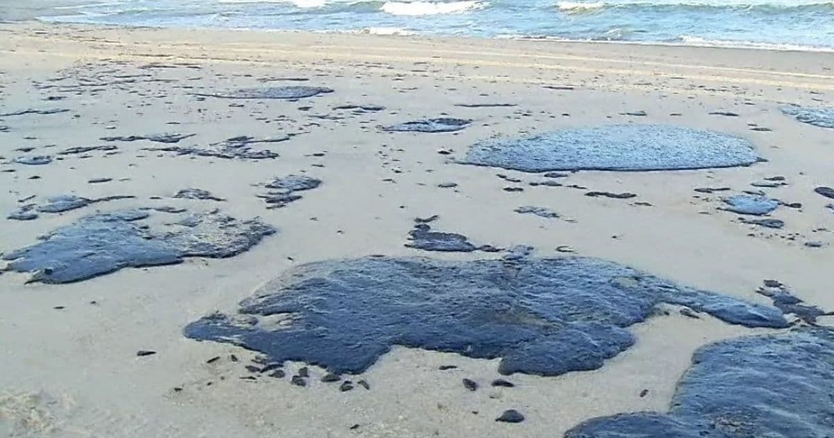 Estudo do Inpe indica que óleo que atinge litoral brasileiro veio do mar da África