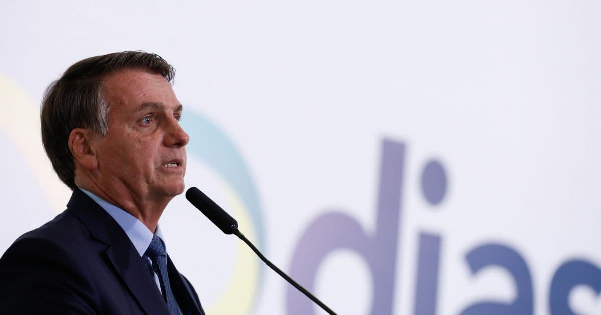 'Sou imbrochável', diz Bolsonaro ao negar que governe de olho na reeleição