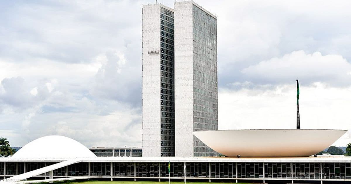 Cúpula do Congresso evita briga para não inflar atos pró Planalto