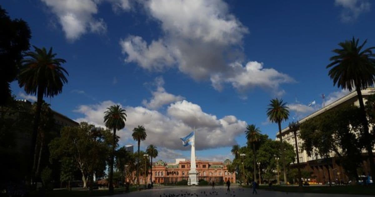 Argentina processa mais de 6.000 pessoas por violação de quarentena