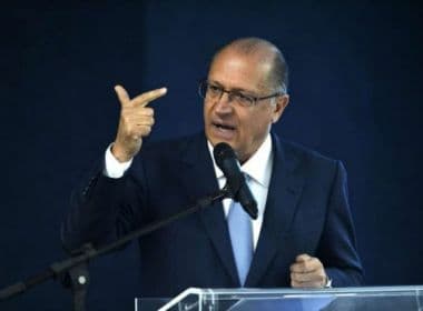 Alckmin defende metas de qualidade para financiamento da educação