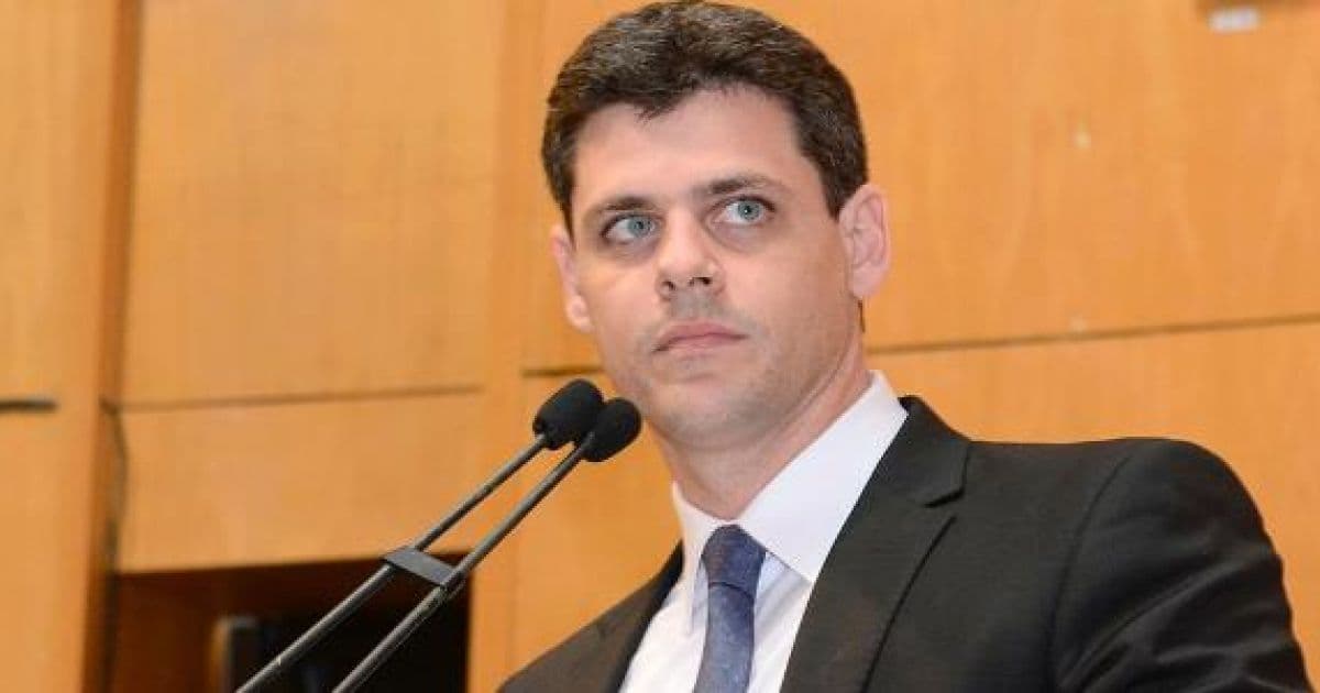 Funchal assume Tesouro, mantém equipe e prega continuidade de ajuste fiscal
