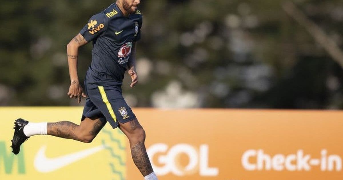 Neymar sente dores nas costas, deixa treino e vira dúvida na seleção