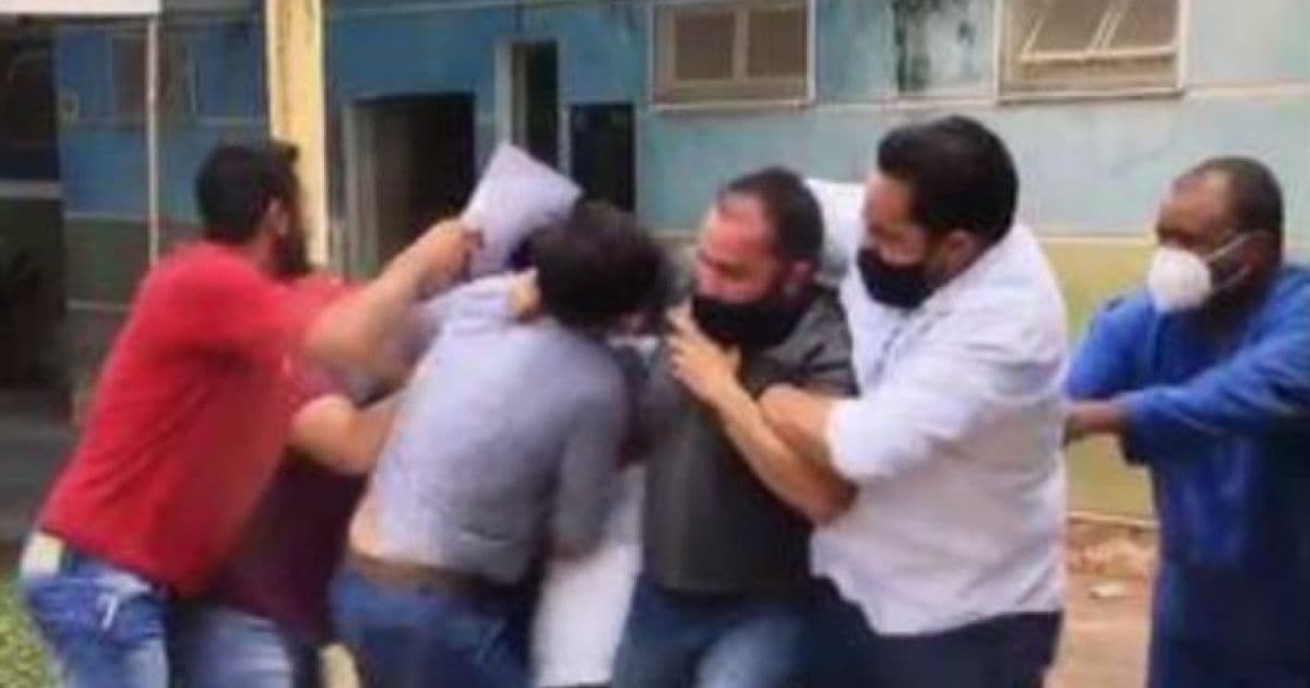 Jornalista e cinegrafista de afiliada da Globo em Minas são agredidos durante reportagem