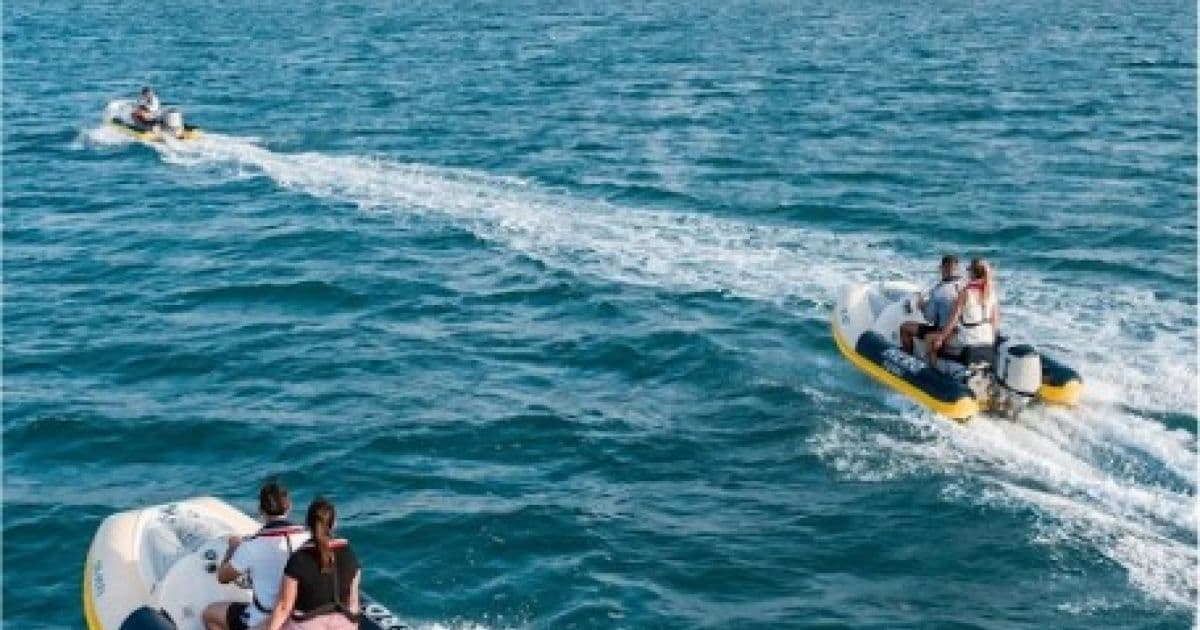 Jam Knop: O passeio de barco mais emocionante de Dubai