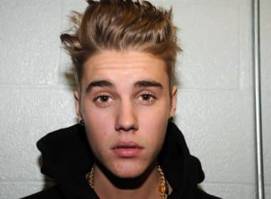 Justin Bieber é detido e será julgado por direção perigosa e agressão