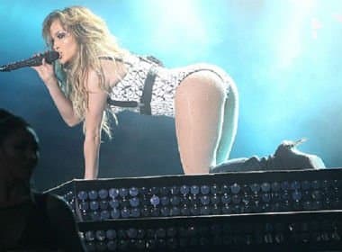 Jennifer Lopez é processada por show &#039;excessivamente sexy&#039; no Marrocos