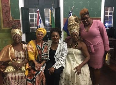  Margareth Menezes recebe prêmio pelo Dia Municipal da Mulher Negra