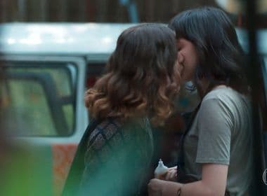 'Malhação' exibe beijo entre duas meninas e vira assunto mais comentado na internet