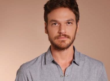 Protagonista de novela da Globo sofre acidente em Salvador e é substituído por ator local