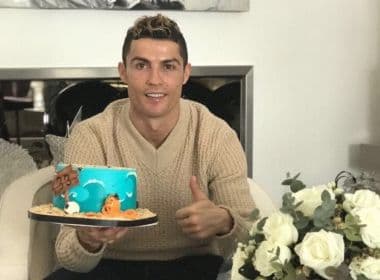 Cristiano Ronaldo imita sotaque carioca e brinca com apelido: ‘Beleza, mané’