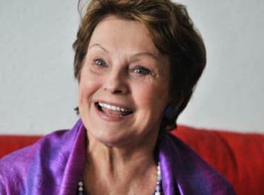 Fora da TV, Norma Blum pede emprego na web: 'Não há espaço para profissionais maduros'