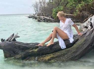 Xuxa divulga 'lua de mel' com Junno em viagem nas Maldivas: ‘Minhas férias mágicas’