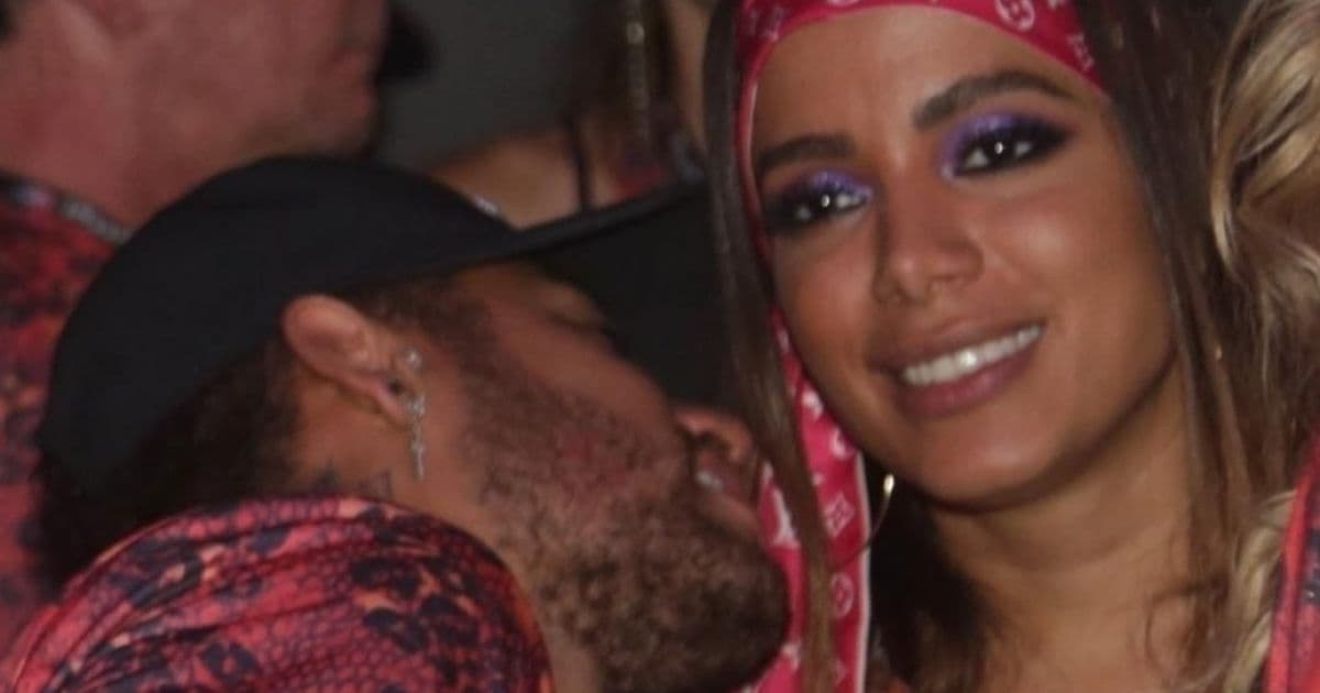 Anitta nega que tenha ficado com Neymar em noite de curtição no Carnaval do Rio
