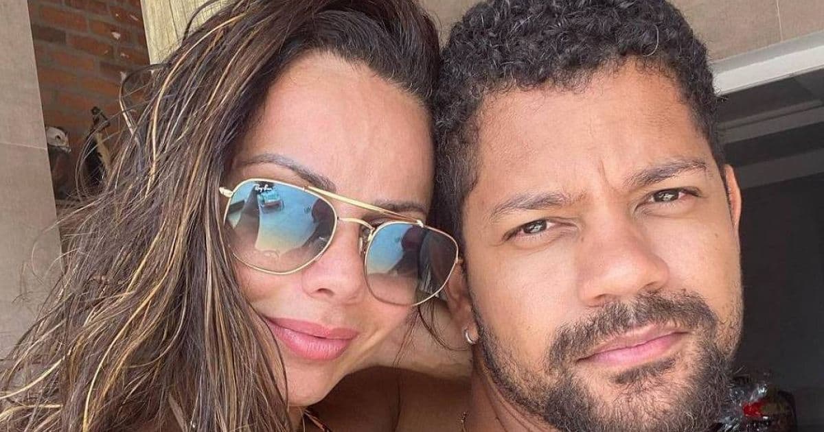 Viviane Araújo fica noiva e diz que será mãe: 'Saindo da minha barriga ou adotando, vou ser'