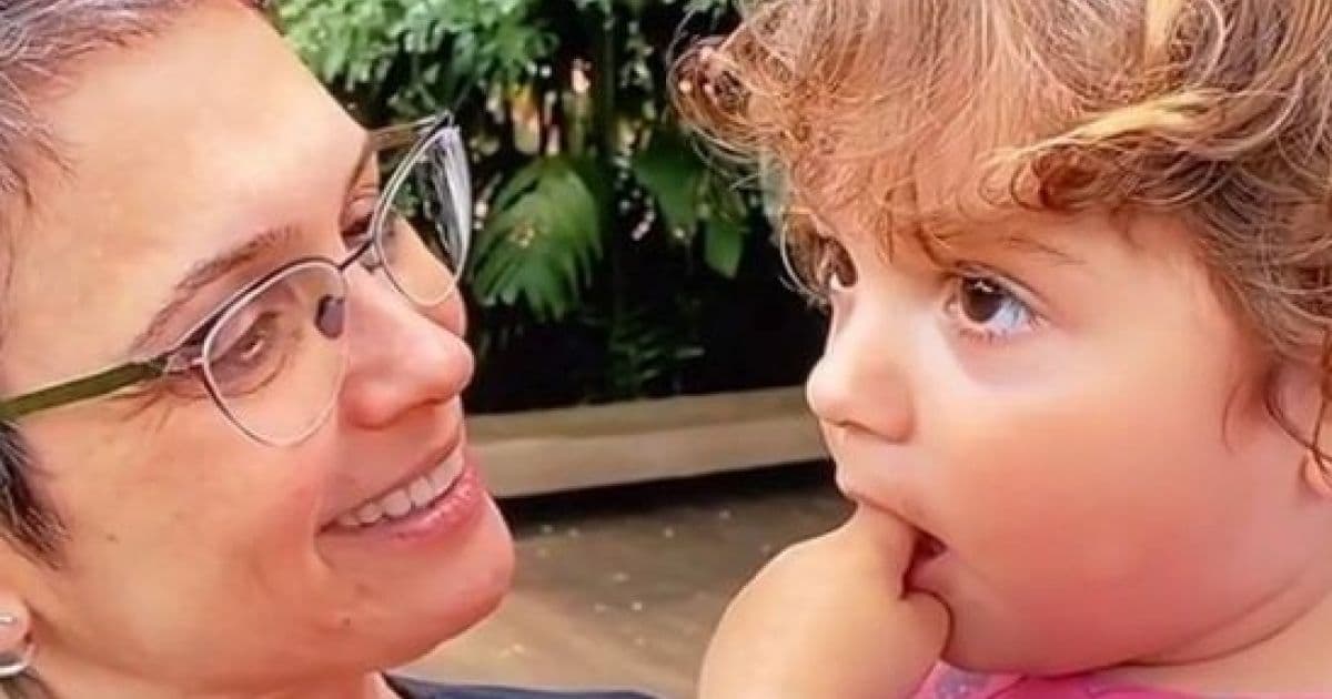 Sandra Annenberg faz carta para neta de três anos: 'Desejo que encontre um mundo melhor'