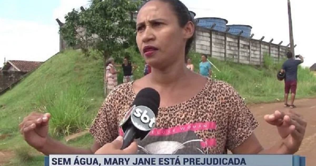 Mulher reclama da falta de água e viraliza na web: 'Não lavo a Mary Jane'