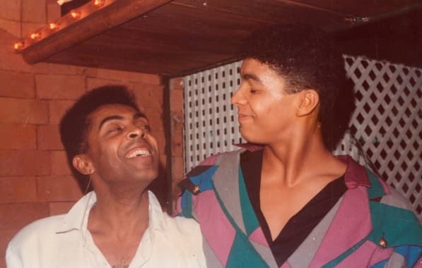 Gilberto Gil recorda aniversário do filho Pedro, morto aos 19 anos: “Saudades eternas”