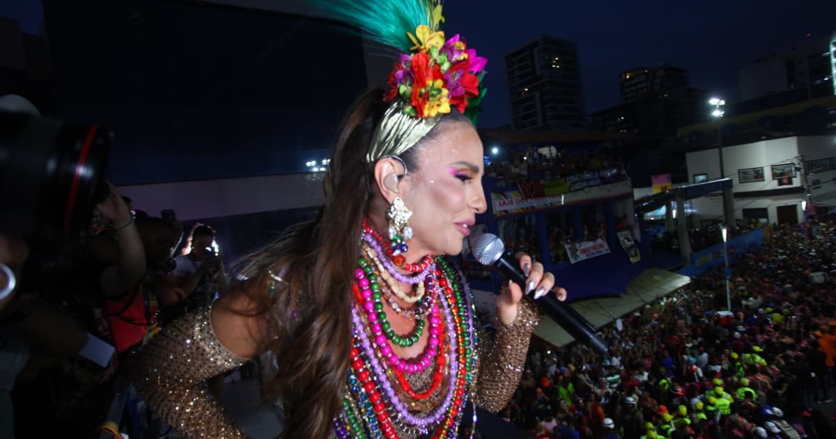 VÍDEO: Ivete Sangalo chora no circuito Barra-Ondina e cogita despedida do Carnaval