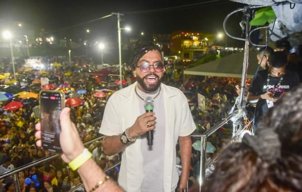Silvanno Salles marca presença na festa de Davi Brito em Cajazeiras: “Dia da vitória do nosso baiano”