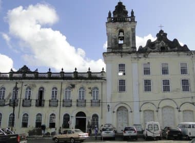 Cachoeira: Justiça do Trabalho obriga Santa Casa a pagar salários atrasados de funcionários