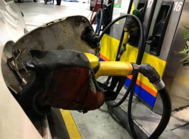 OAB decide entrar na Justiça contra aumento de impostos sobre combustíveis
